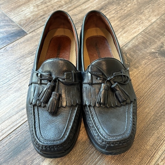 Johnston & Murphy Aragon II Kiltie Tassel Loafer Black Leather Mens Size 8.5W - Picture 1 of 9